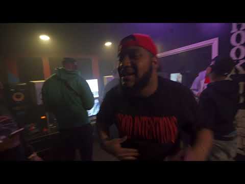 from farrock to the billboards LISTENING SESSION