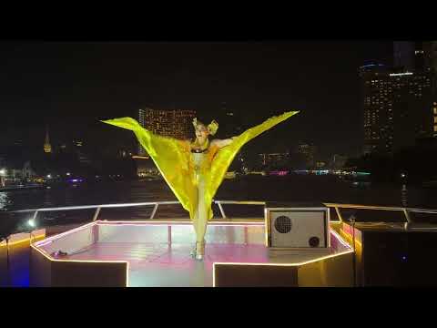 🇹🇭 Orquídea Branca… @ ICON Siam - Bangkok (24/10)