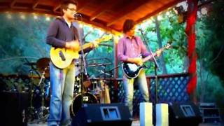 Nathan & Jonathan McEuen perform at Dancing Oak Ranch
