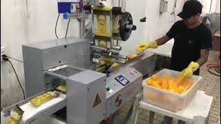 MÁQUINA EMBALADORA FLOW PACK CSS 60 FC EMBALANDO GELOS SABORIZADOS!