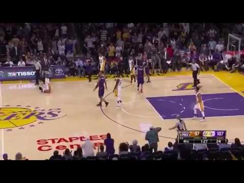 Devin Booker Shoves D'Angelo Russell!!