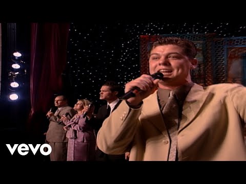 Bill & Gloria Gaither - Through the Fire [Live] ft. The Crabb Family