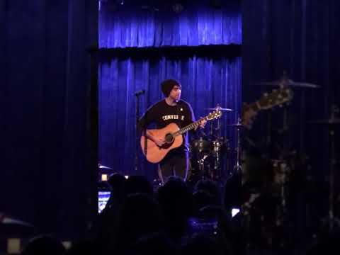 All Time Low "Therapy" [Live] Acoustic Strip Down