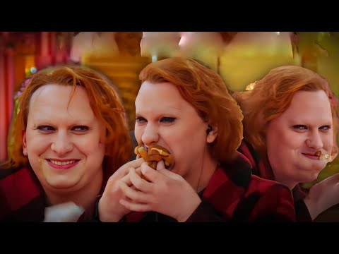 Jinkx Monsoon losing her mind over a peanut butter sandwich | Rupaul's Drag Race All Stars 07