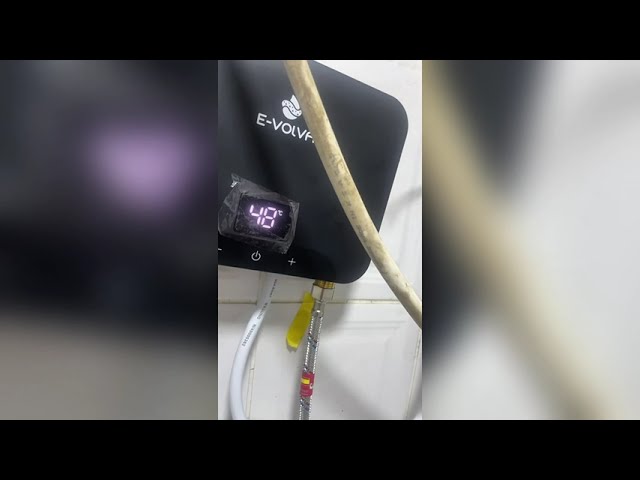 سخان فوري أسود سلك 4 ملم نقطة واحدة- ايفولفا E-VOLVA