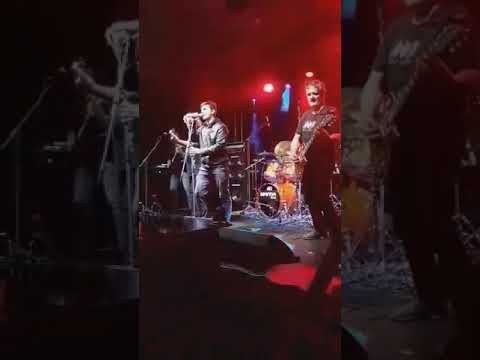 Beneton - Uhlířské Janovice