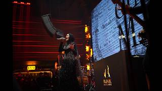 Download lagu Mulan Jameela - Sakit Minta Ampun (Live at Blaze SCBD) mp3