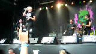 the blackout - i&#39;m a riot? you&#39;re a fucking riot