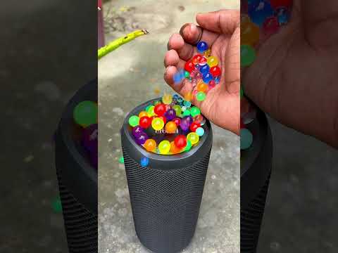 Croma BT speaker Colourful balls