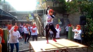 Download lagu Senam Kreasi Mawar Bodas Grup Senam Ekawarga Kopo Bandung mp3 Download lagu Senam Kreasi Mawar Bodas Grup Senam Ekawarga Kopo Bandung mp3