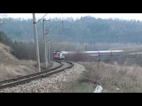 Tren IR1766 Timisoara Nord - Iasi trece intarziat prin Scheia cu 670' cu EA756 - 23.03.2017