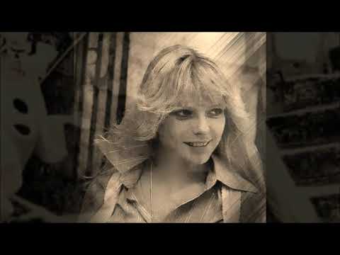 France Gall Aimer à l'imparfait sur un rythme endiablé (avec un parfum d'éternité)