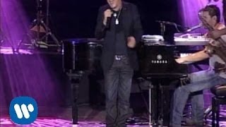 Medley (Mi soledad y yo, La fuerza del corazón, Amiga mía, Y