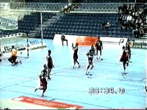 Goran Todosic Toske ( 28:27 - TSG Bielefeld wirft Nettelstedt aus dem DHB-Pokal )