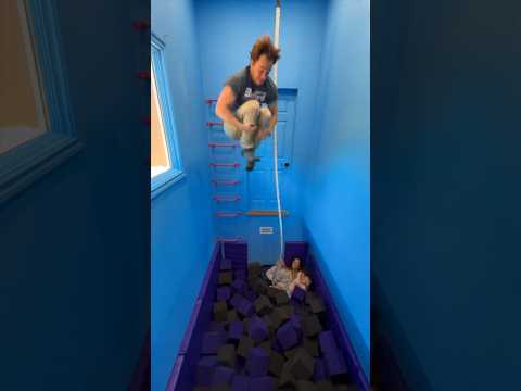 Dad builds Foam Pit Jump! 😲