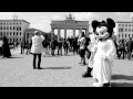 Berlin in black and white. "Oh Berlin, who could ...