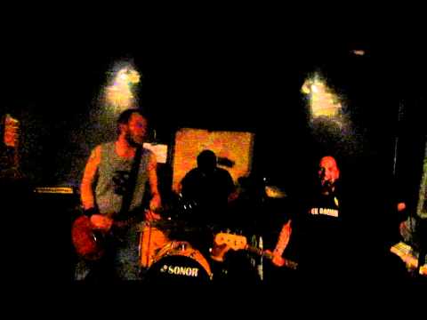 kingterror - voice your fucking opinion / charleroi up in flames 03/12/11