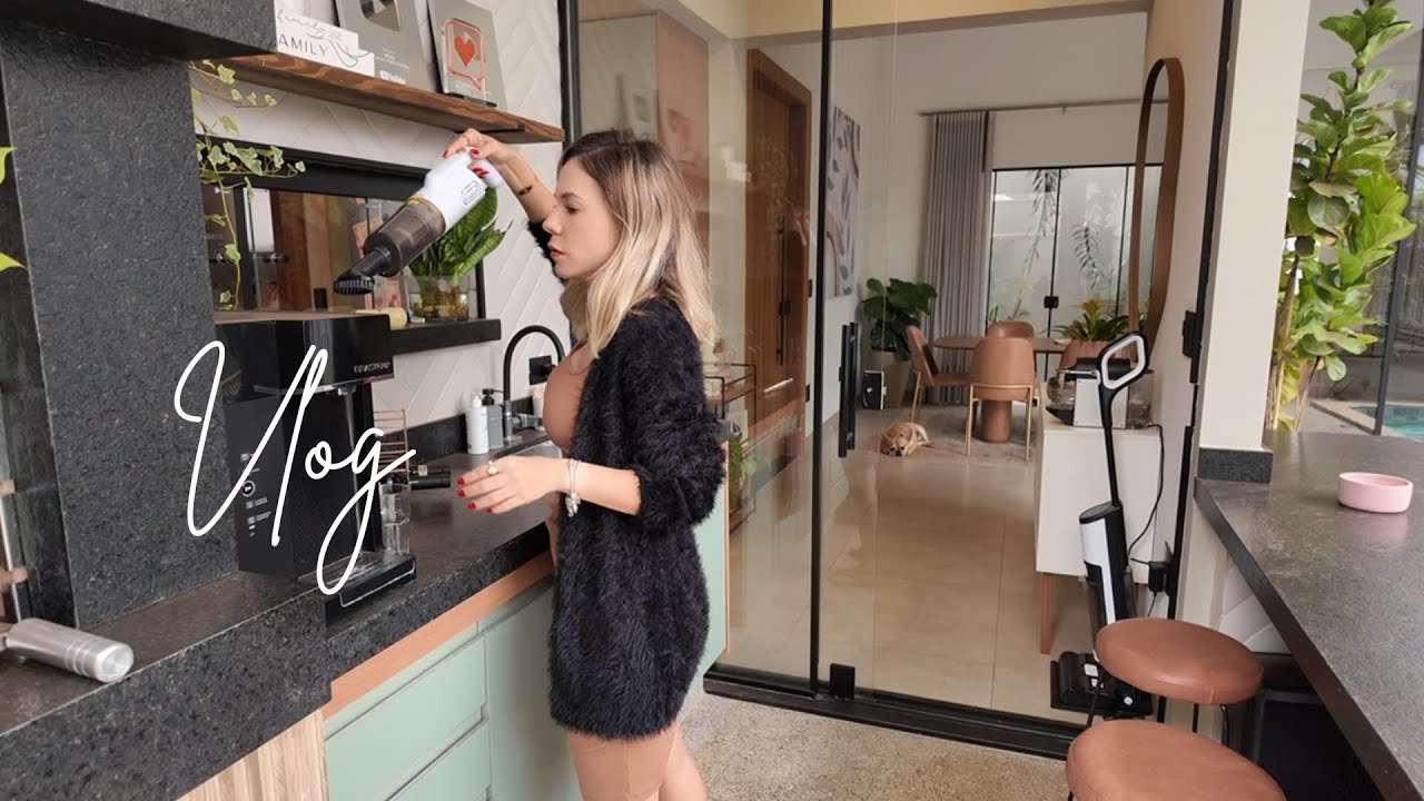 Passei aspirador na garagem 🏡 Lavando a casa com Mop de espuma 💗 Notícias do João