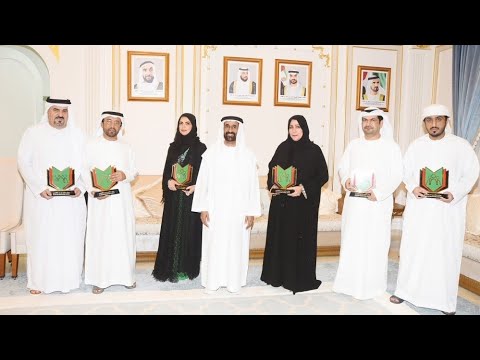 مركز سالم بن حم الثقافي يحتفي بيوم المعلم