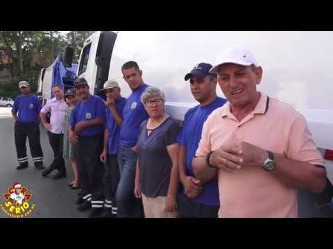 Prefeito Ayres Scorsatto faz a entrega dos Caminhões da Coleta de Lixo e equipamentos para os Coletores