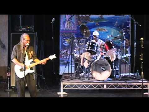 Black Uhuru Solidarity Cover (Who's That Style)