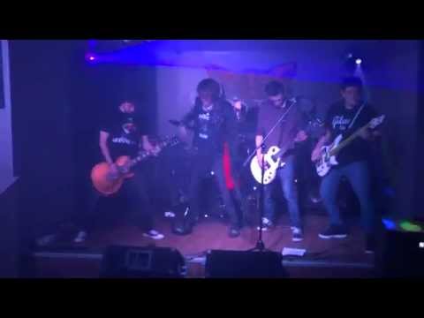 MADE IN WONDERLAND - Dirty Hands / Scapegoat (Live @ The Blind Tiger, Bolton)