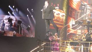Robbie Williams - No One Likes A Fat Popstar - Manchester Arena - 02.07.14