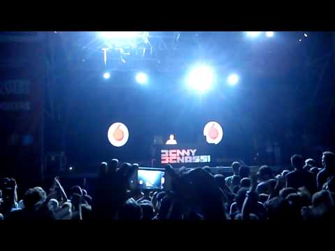 Benny Benassi - Satisfaction (J.rabbit Dubstep Remix)Live From Chiringuito-TORRE DELL'ORSO(LE)