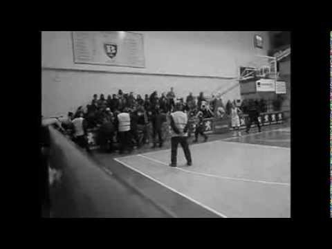 ( Combat 87 ) КК Вардар - КК лирија