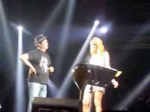 Coki con el Rey Pelusa cantando Mi Amor Mi Gran Amor 1