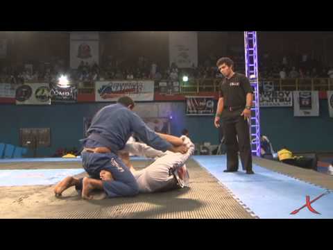 MUNDIAL CBJJE 2013 - Rafael Dutra x Sandro Silva by x-combat