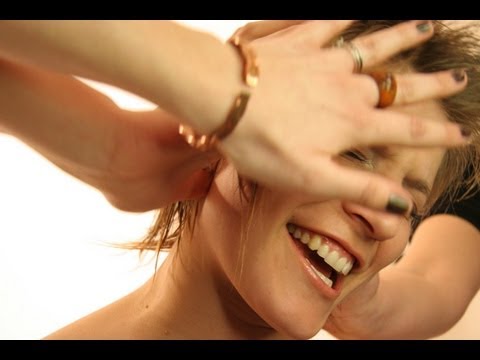 Laura Bono - Invidia (Official Music Video)