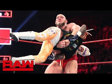 Post-Raw Fight Size Update: Ambrose After Raw, WWE Spoils Usos Switch, Lars Lays Out Rey, More