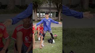 Kiper yang terlalu dilebay-lebaykan