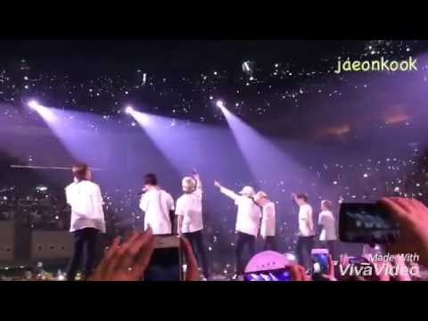 PH ARMY'S SINGING I NEED U in Chorus (073016)