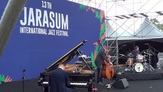 Daniel Karlsson Trio 