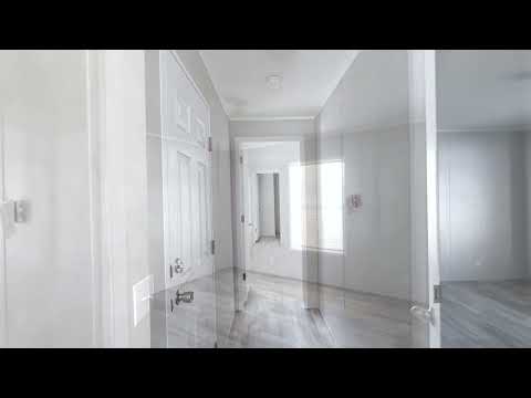 🏡 Stylish New 3-Bedroom Home! 🌟 Tour Today at 3826 Hastings St. #451! 🚪✨