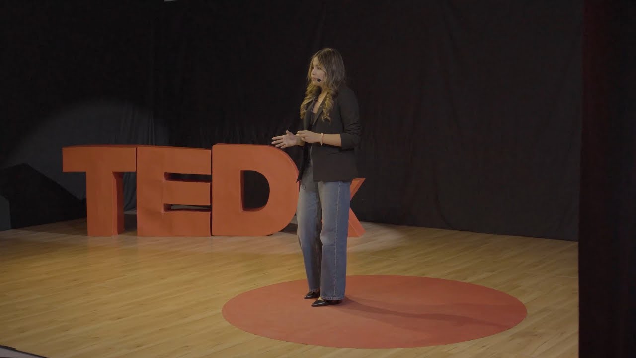 The change begins with you | Regina Domíngiez Cruz | TEDxLas Hayas College Youth