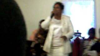 Evangelist Brenda Jones Singing 