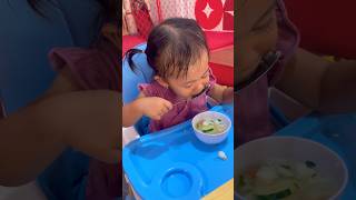 Download lagu MAKAN SENDIRI SAMPE BASAH SEMUA BAJUNYA 🙀 #mukbang #makanyuk #anakmakan #shortviral mp3