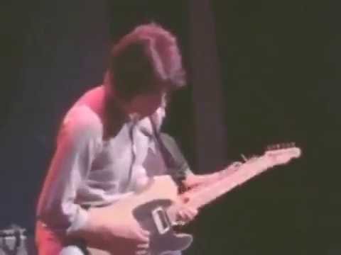 Jeff Beck and Eric Clapton - Cause We've Ended as Lovers - (Secret Policemans Other Ball)