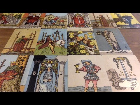 TAURUS *YOU NEED TO WATCH THIS!!* August 2020 👀🔮🧿 Psychic Tarot Card Monthly Zodiac Reading