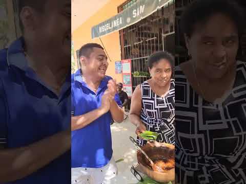 Haciendo tamales en Santa Maria Cortijos · Tico Mendoza El Arrecho de la Costa