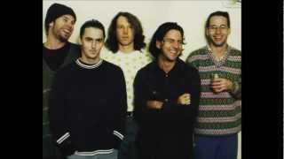Pearl Jam - Happy When I&#39;m Crying