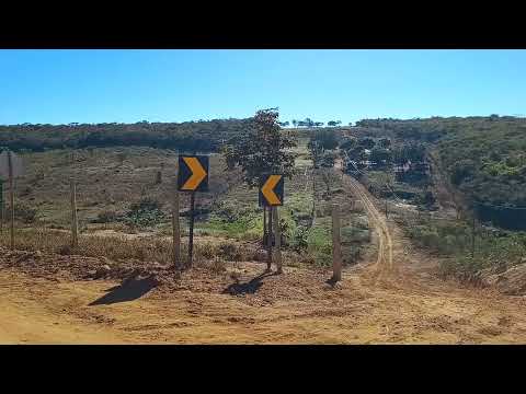 Saindo da estiva e vamos até a br-116 município de Cândido Sales Bahia ripa esse canal obrigado