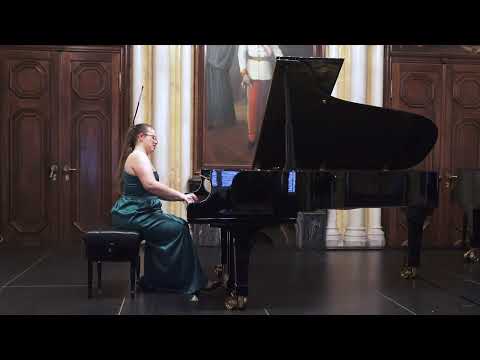 M.Ponce: "Intermezzo", played by Melika Buza