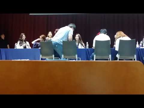 180608 UNI.T fansign fancam 7 doctor Woohee checking up Euijin