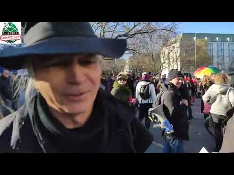 21 11 21 In memoriam  Karl Hilz  ein Gedenkmarsch / Demo in München