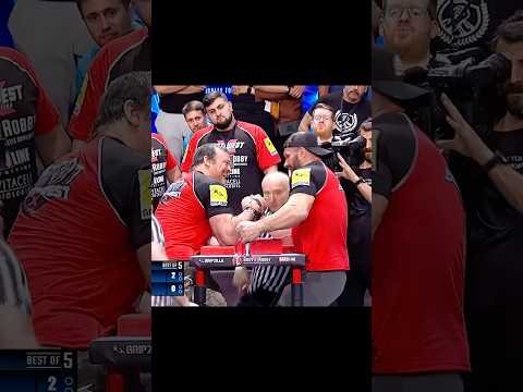 the long-awaited rematch in which Devon put all his strength #armwrestling #armwrestlingedit #devon