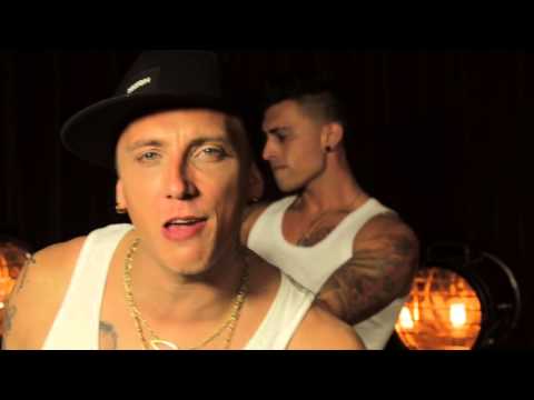 El Polaco - Dos Mujeres Ft. Fraude (Vídeo Oficial)